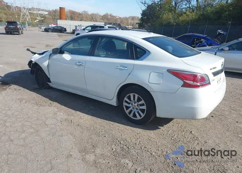 2015 Nissan Altima 2.5/2.5 S/2.5 Sl/2.5 Sv из США, поврежденный, VIN 1N4AL3AP3FN897258
